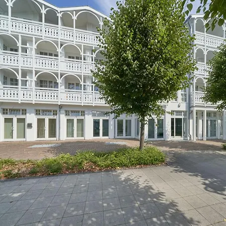 Familienurlaub In Mit Balkon * Sellin (Rugen)